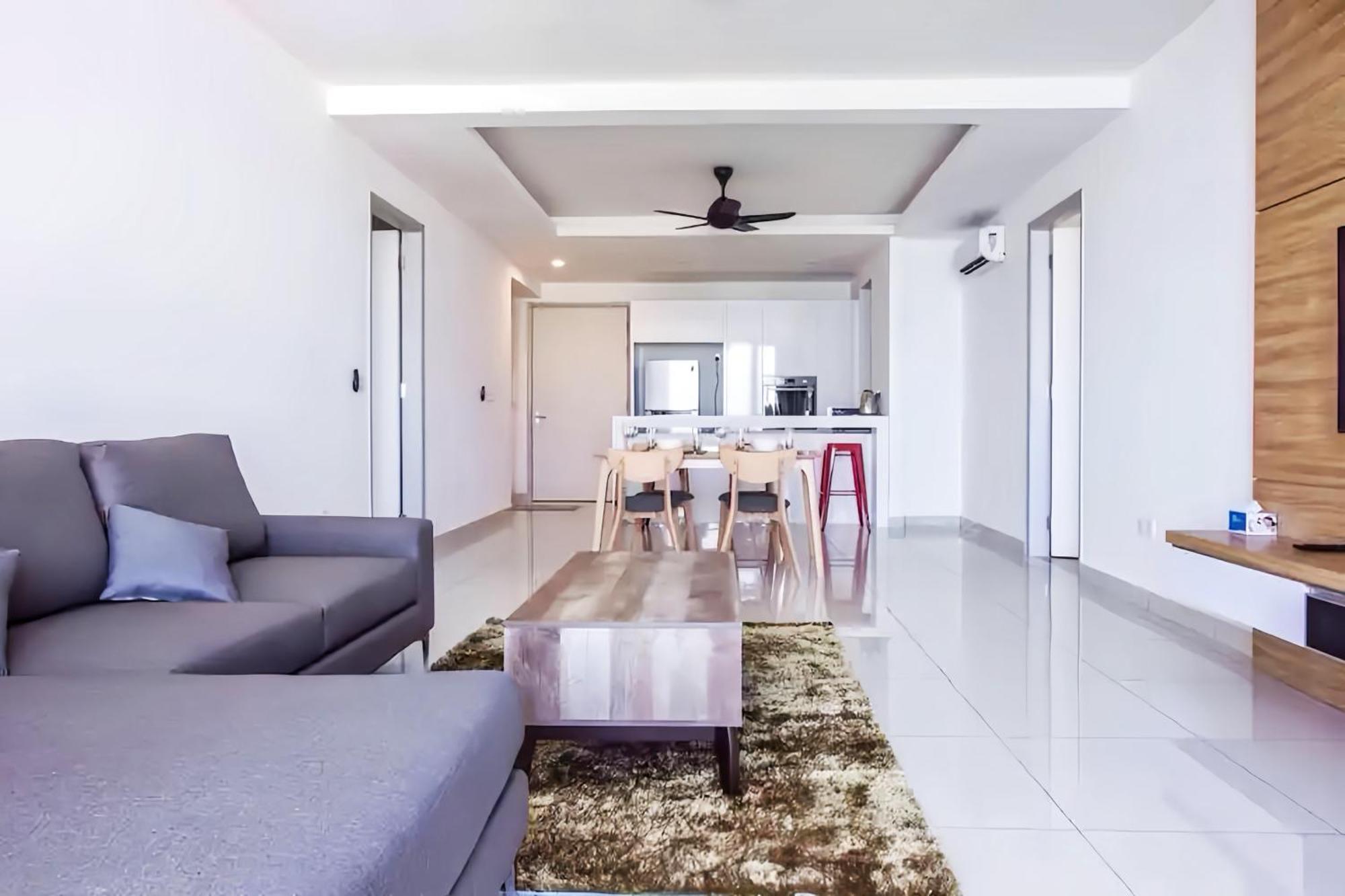 Seaview Suites Penang George Town Bagian luar foto