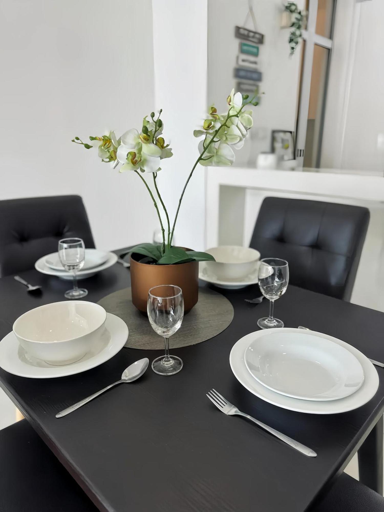 Seaview Suites Penang George Town Bagian luar foto