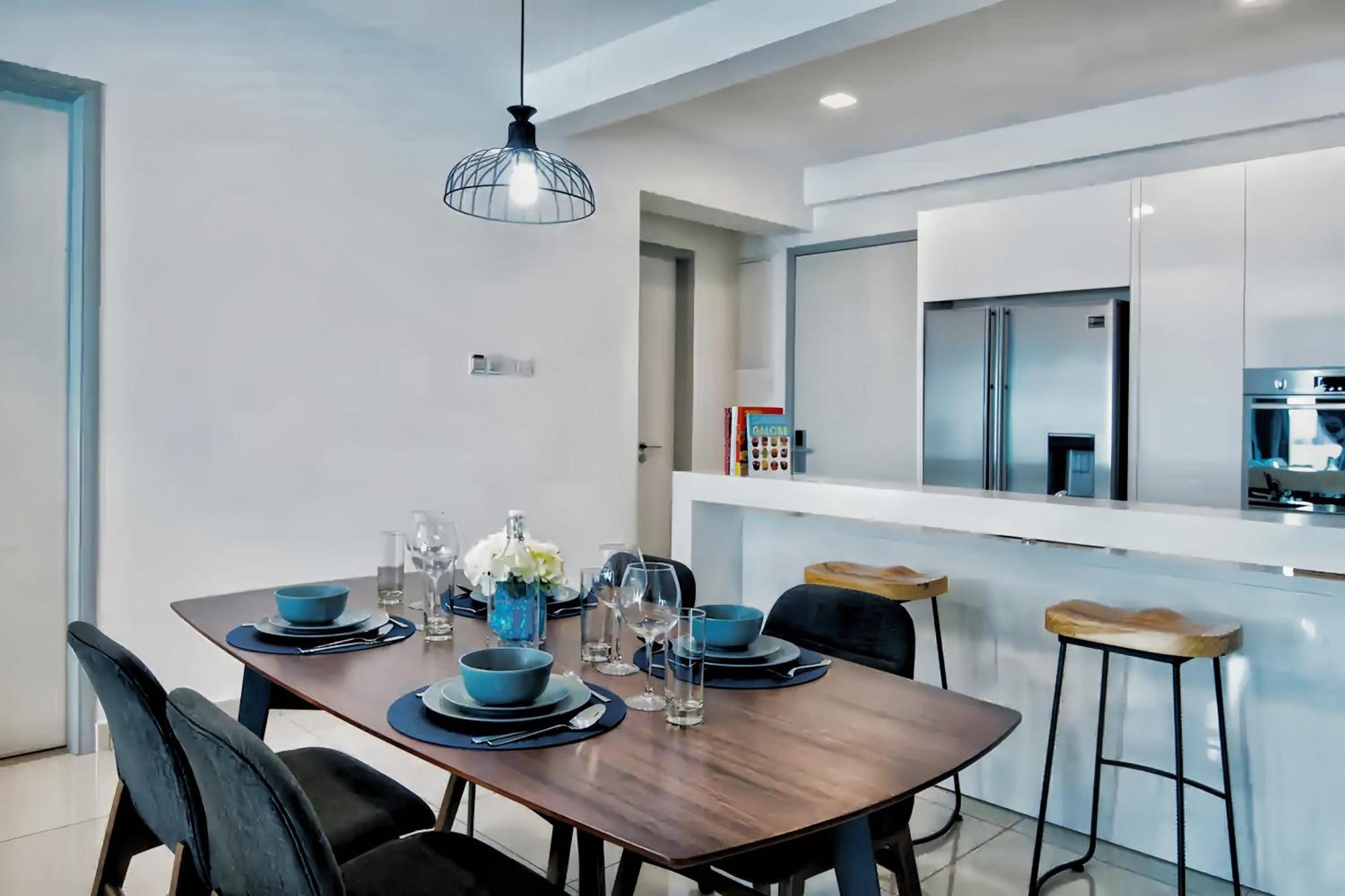 Seaview Suites Penang George Town Bagian luar foto